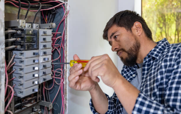 Best Affordable Emergency Electrician  in Estacada, OR